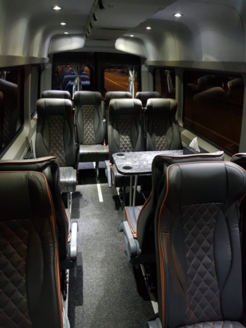 Mercedes minibus Sprinter Transporter Geneva